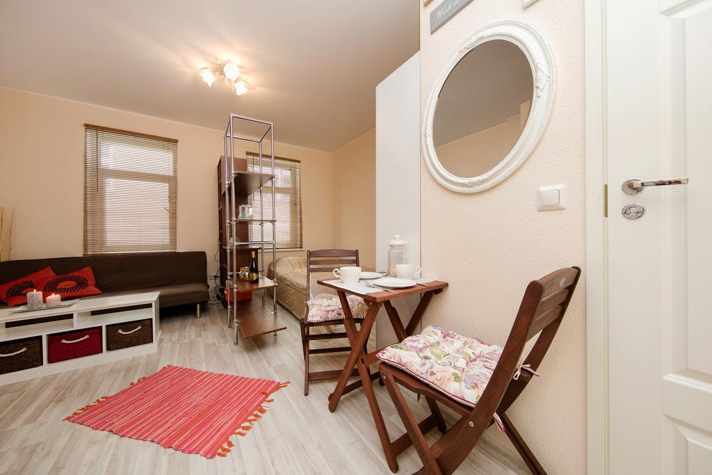 Small Apartment In Sikupilli Tallinn Extérieur photo